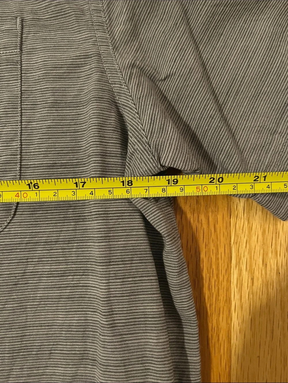 The North Face Men's Heather Gray Short-Sleeve Button-Down Shirt